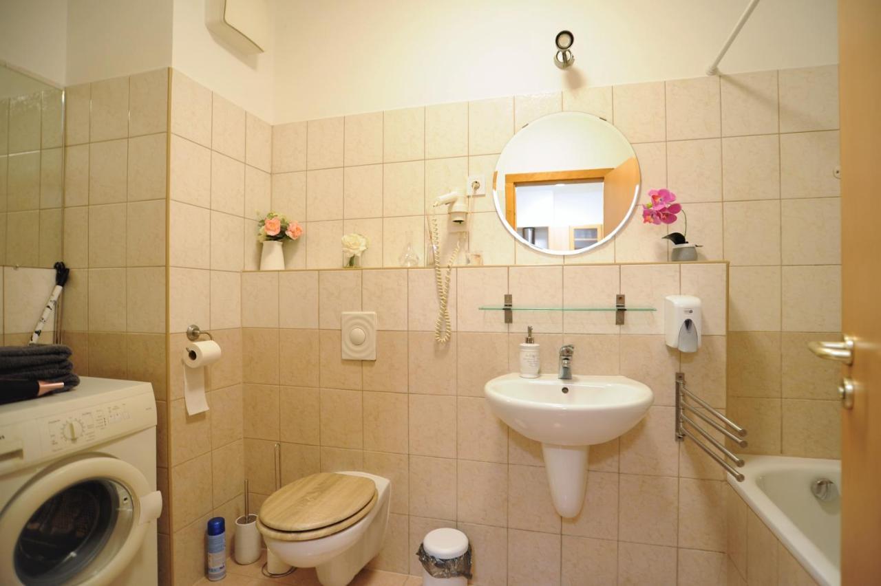 Lovely Apartment In The Heart Of بودابست المظهر الخارجي الصورة
